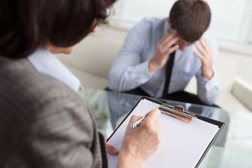 psychologue en consultation de psychothérapie